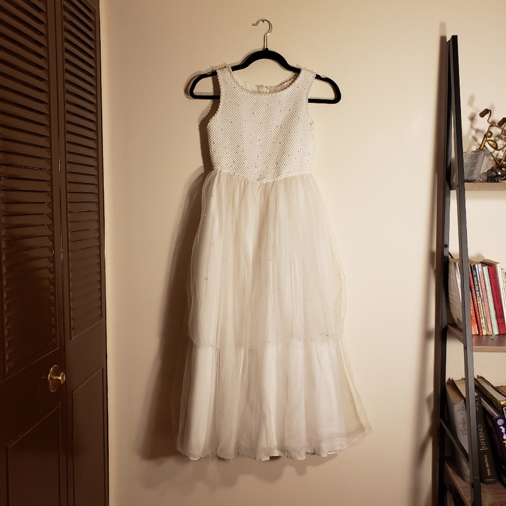 LILACS & PEARLS BEADED DRESS - Picture 2 of 16
